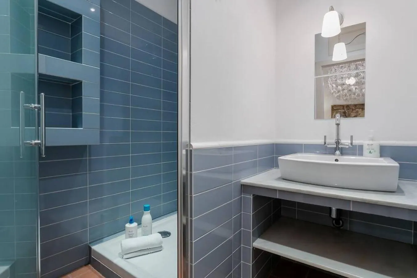 Luxurious With Awesome Rooftop Barselona Daire