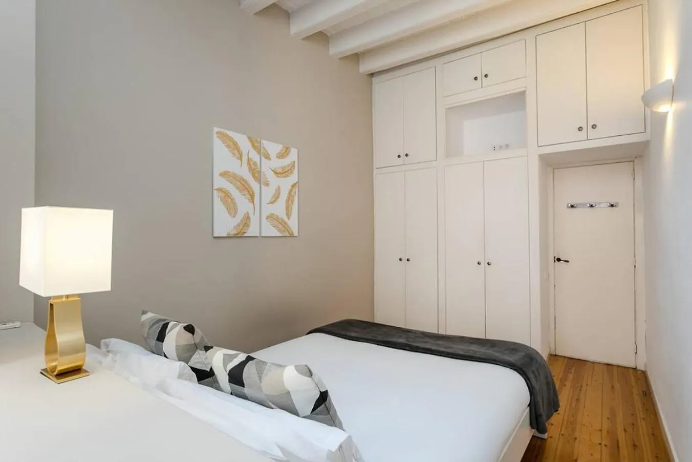 Luxurious With Awesome Rooftop Barcelona 0*,