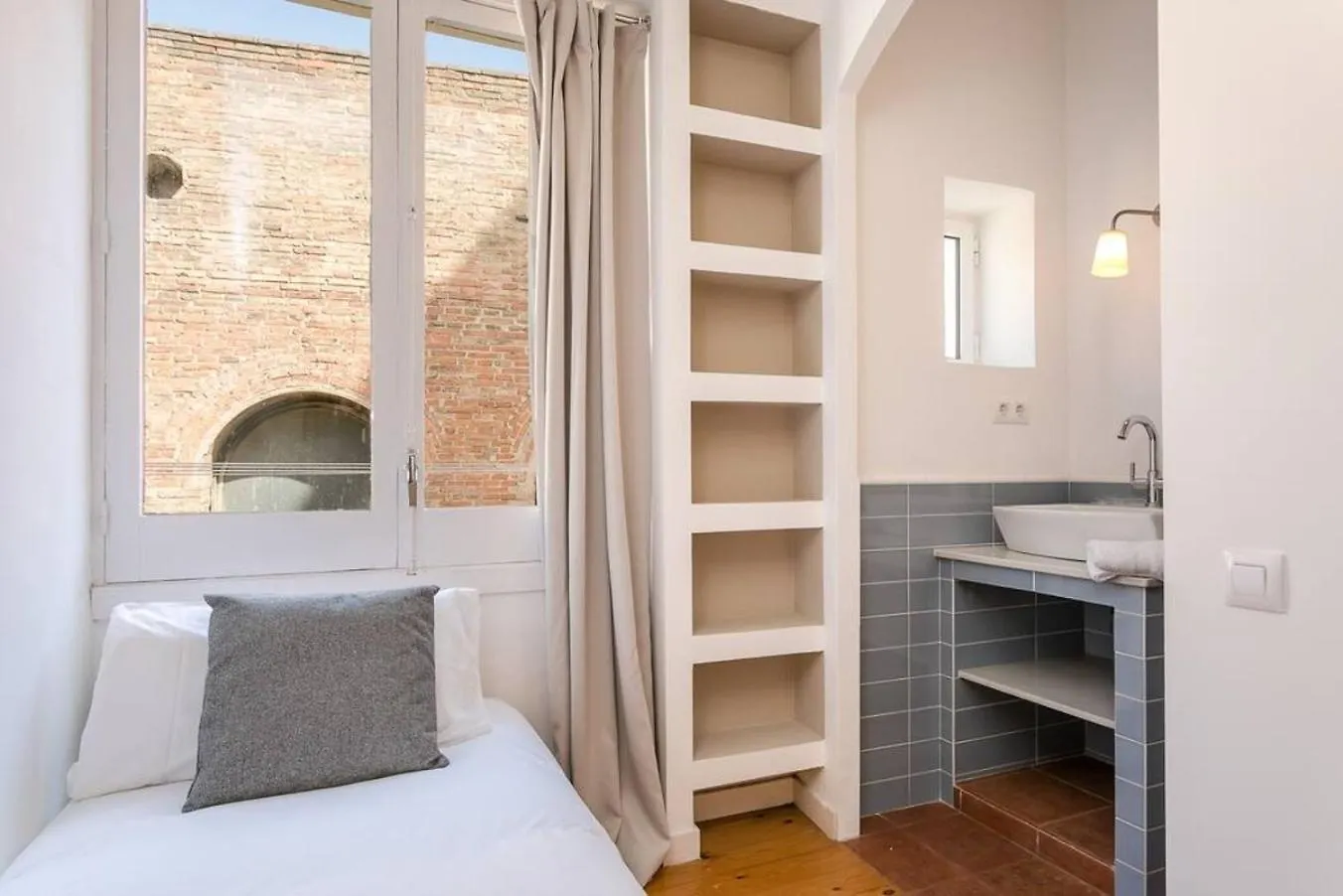 Luxurious With Awesome Rooftop Barcelona