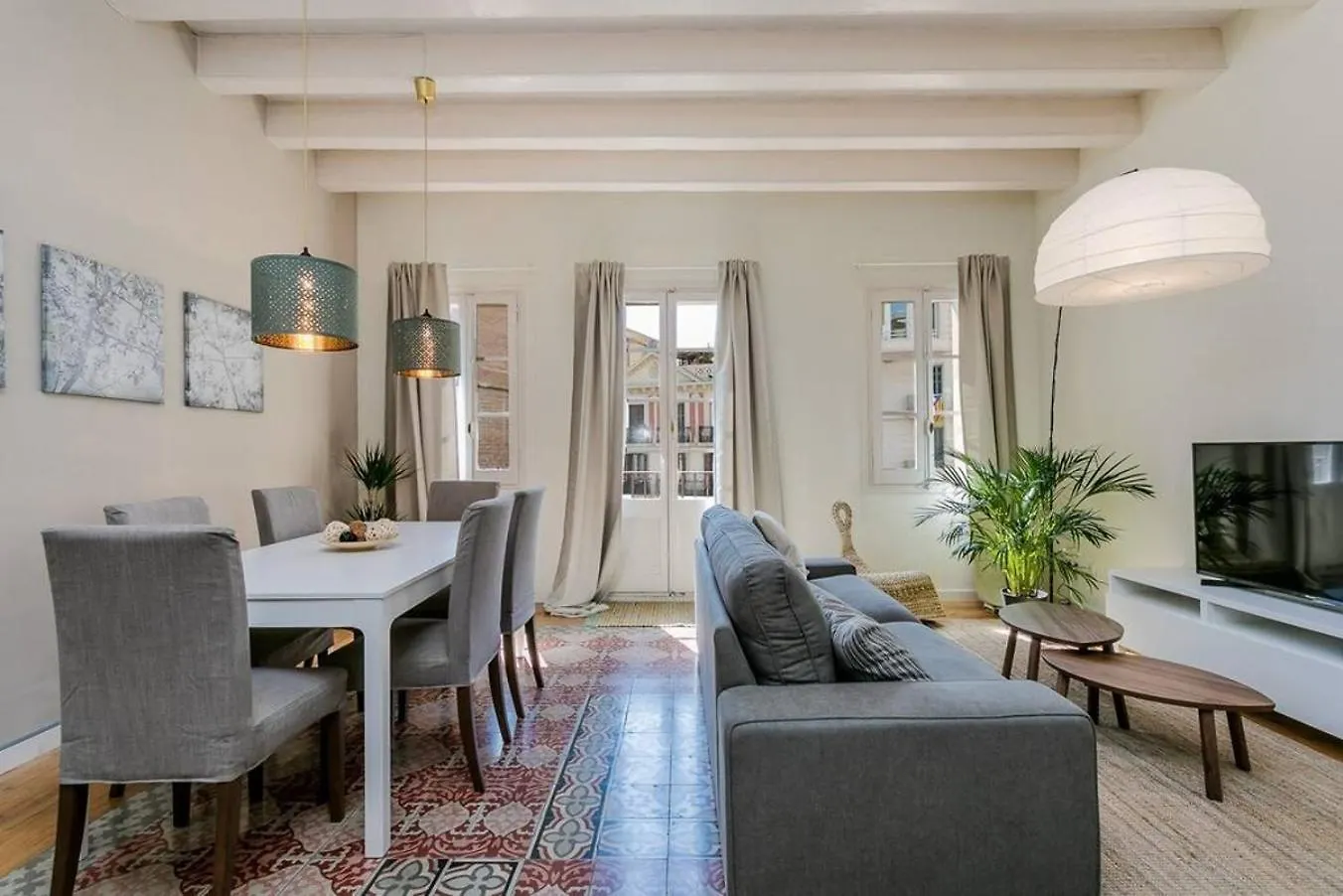 Luxurious With Awesome Rooftop Barcelona