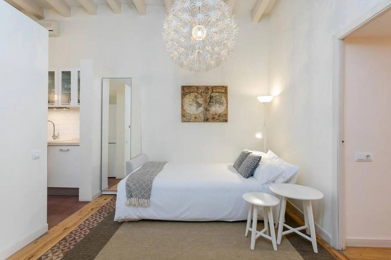Luxurious With Awesome Rooftop Barcelona